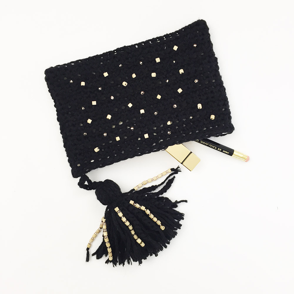 Couture-tricot-crochet-pochette-kit-crochet-black-1000