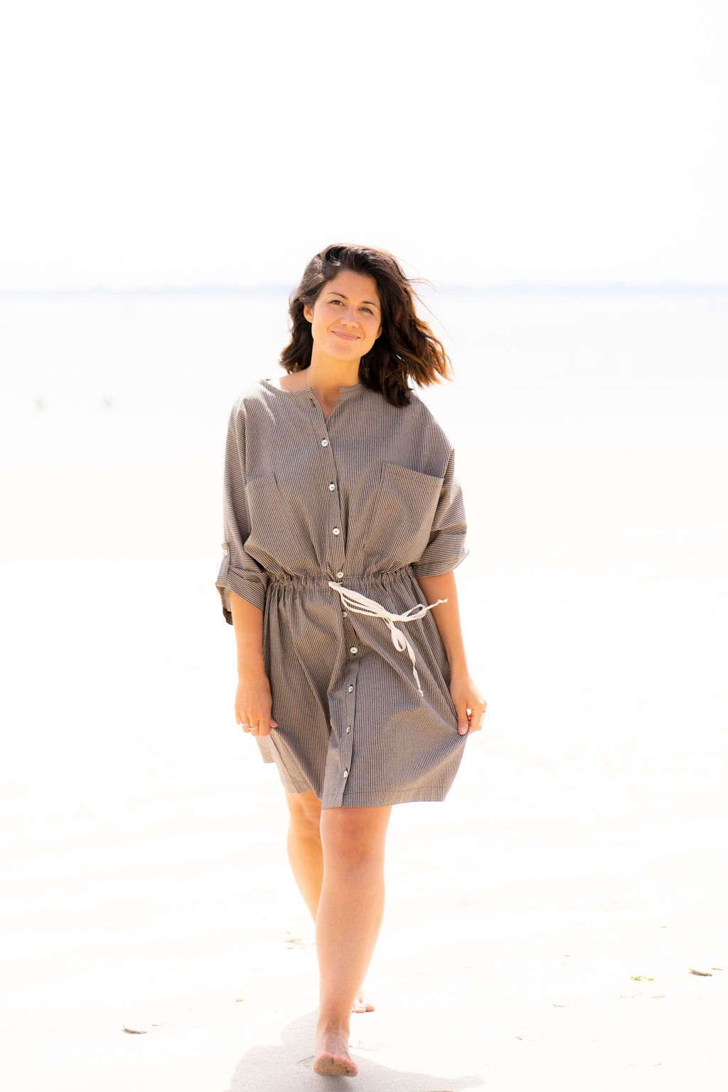 silhouette-robe-simone-rayee-brun-1